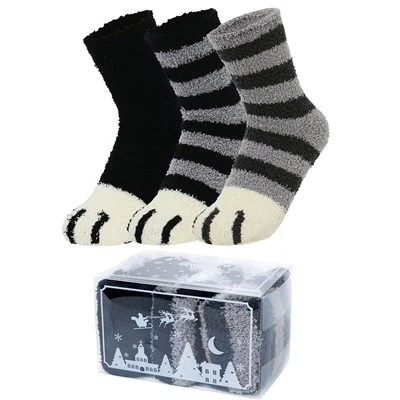 Calcetines peludos cálidos de invierno